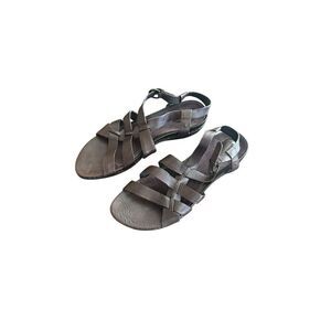 Clarks brown artisan strappy flats sandals 11